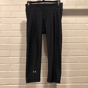 Under Armour Black Capri Leggings, Medium